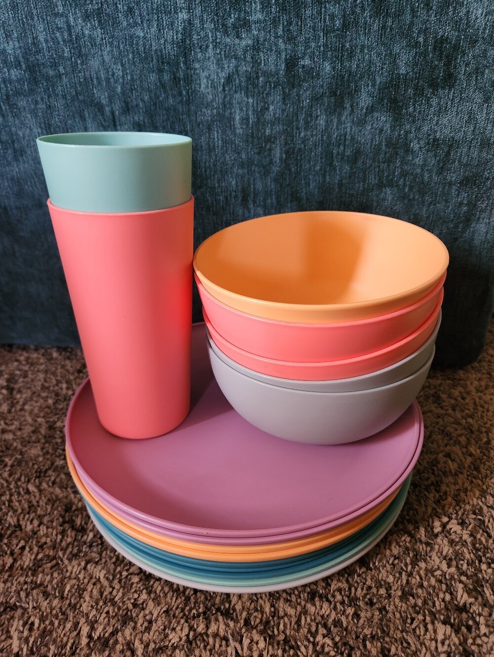 Plastic Dinnerware